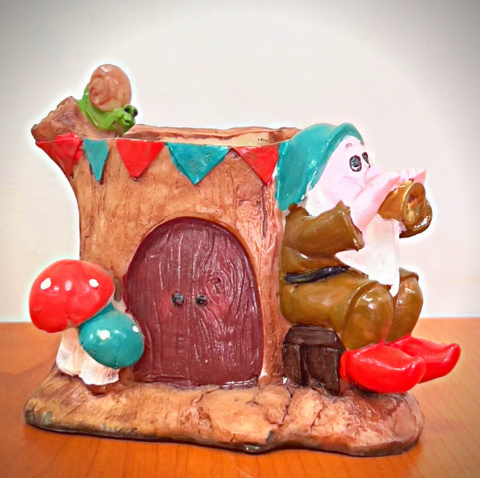 The Dwarf House