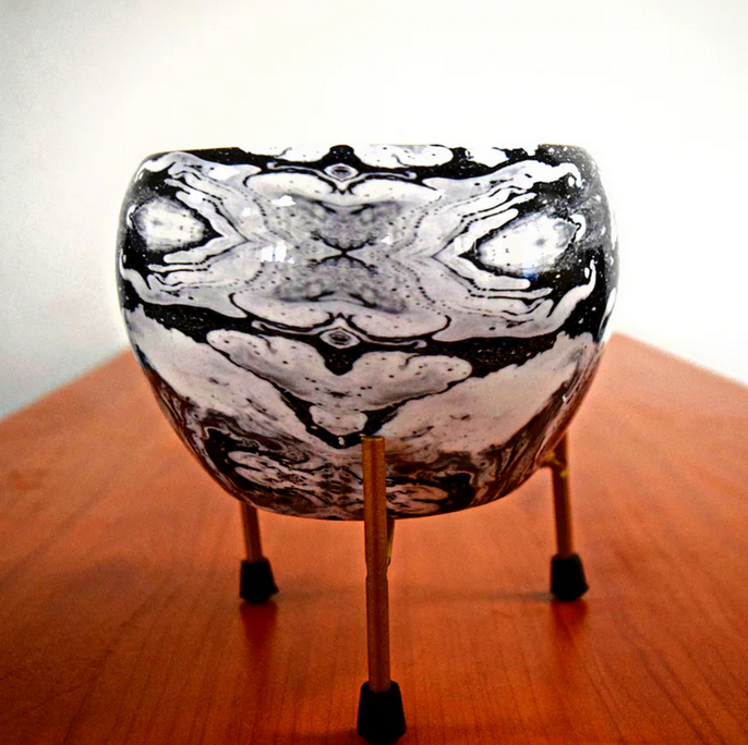 The Galaxy Pot